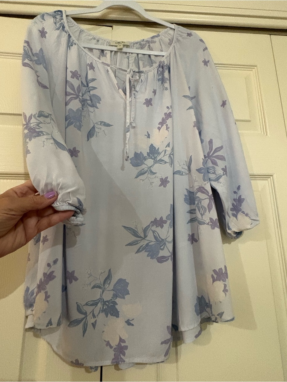 ❤️Gorgeous Como Blu Pale Blue Floral Tie-Neck Tunic - Picture 6 of 11